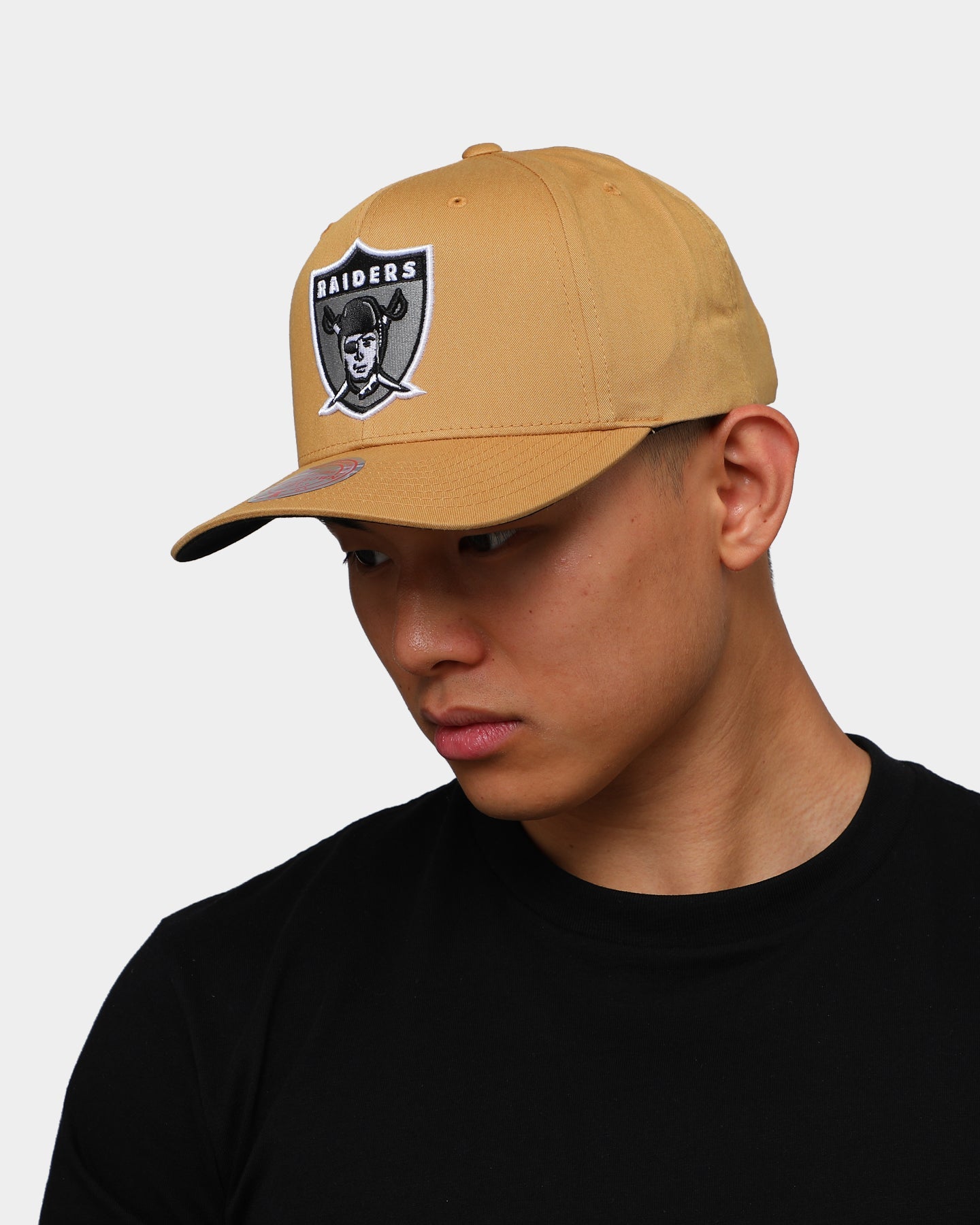 Mitchell & Ness Raiders Cotton Pro Crown Snapback Curry