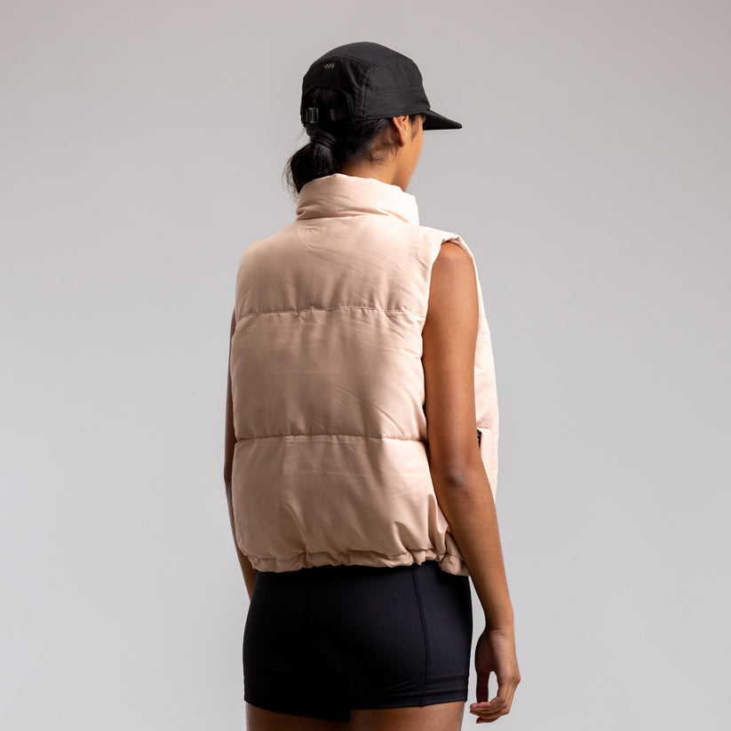 Ilabb Cropped Puffer Vest Nude