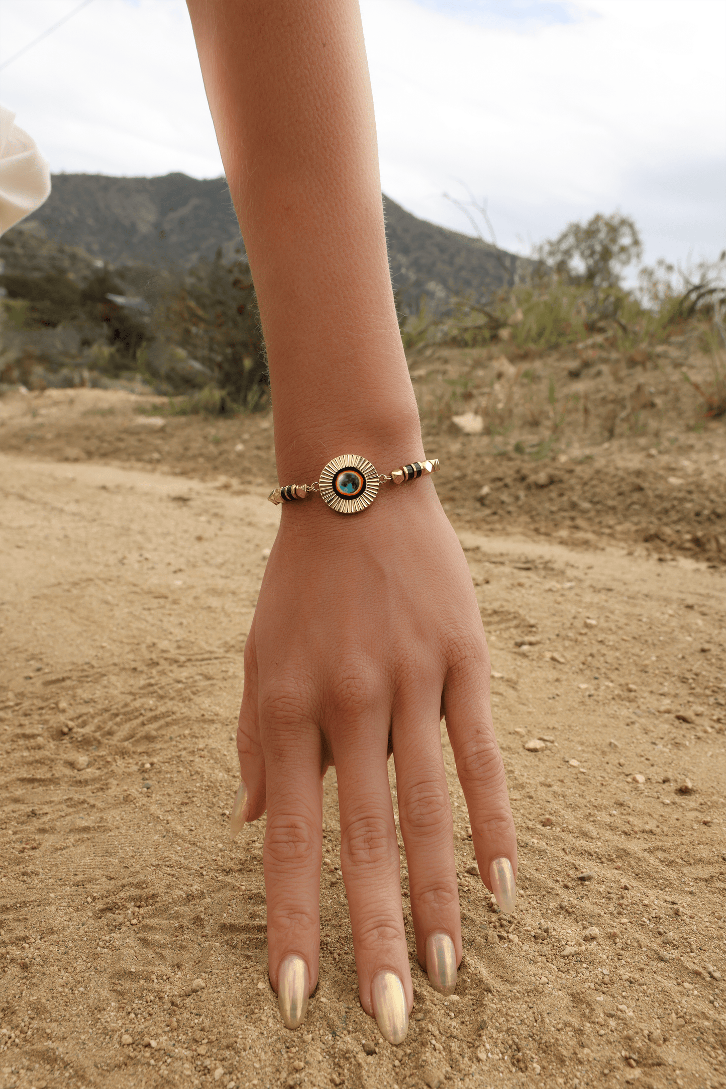 Solar Eclipse Sunlit Cosmos Bracelet